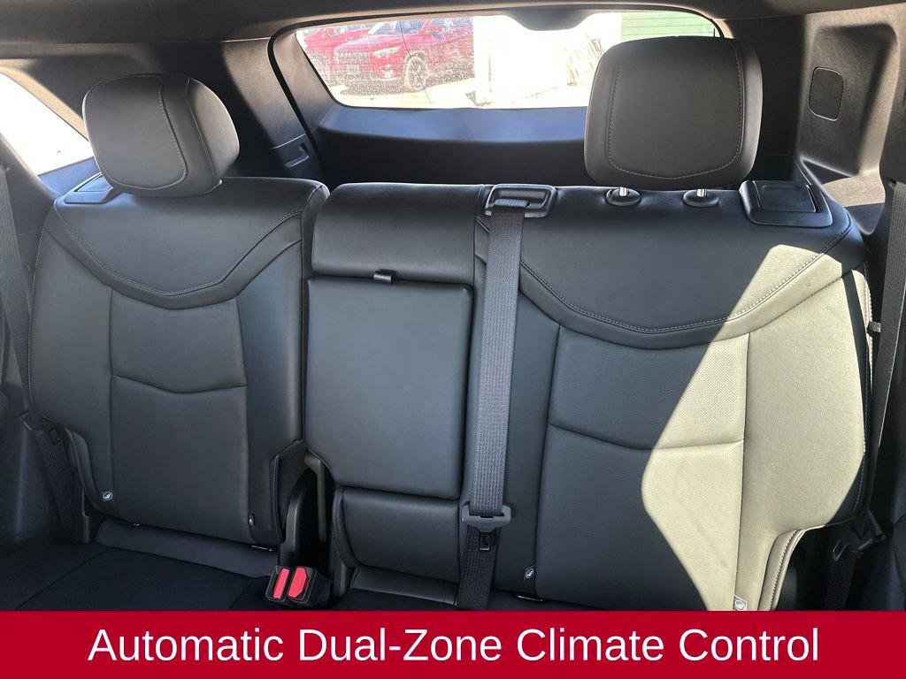 Used 2024 Cadillac XT5 Sportv w/ Technology Package image 22