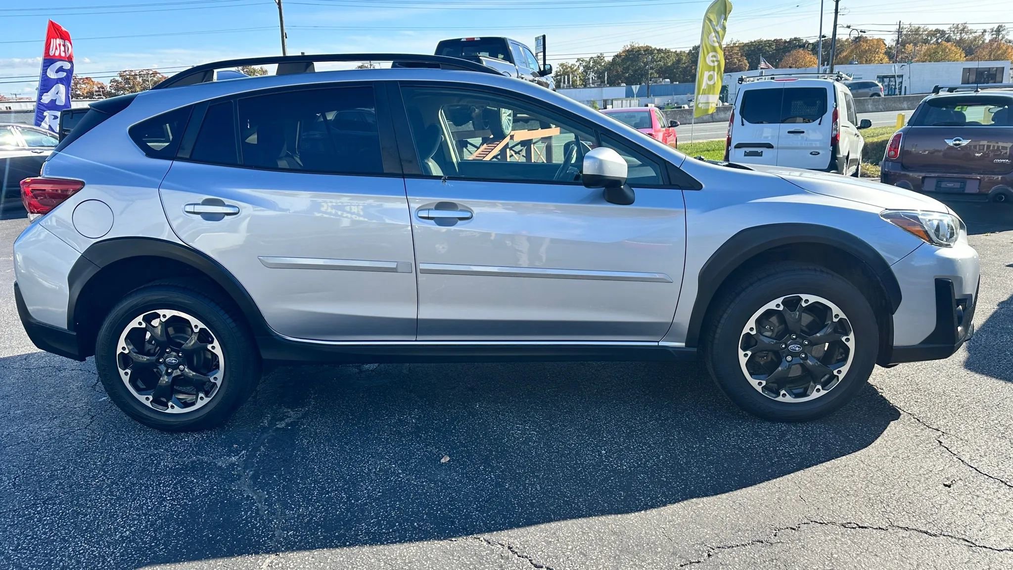 Used 2022 Subaru Crosstrek 2.0i Premium image 4