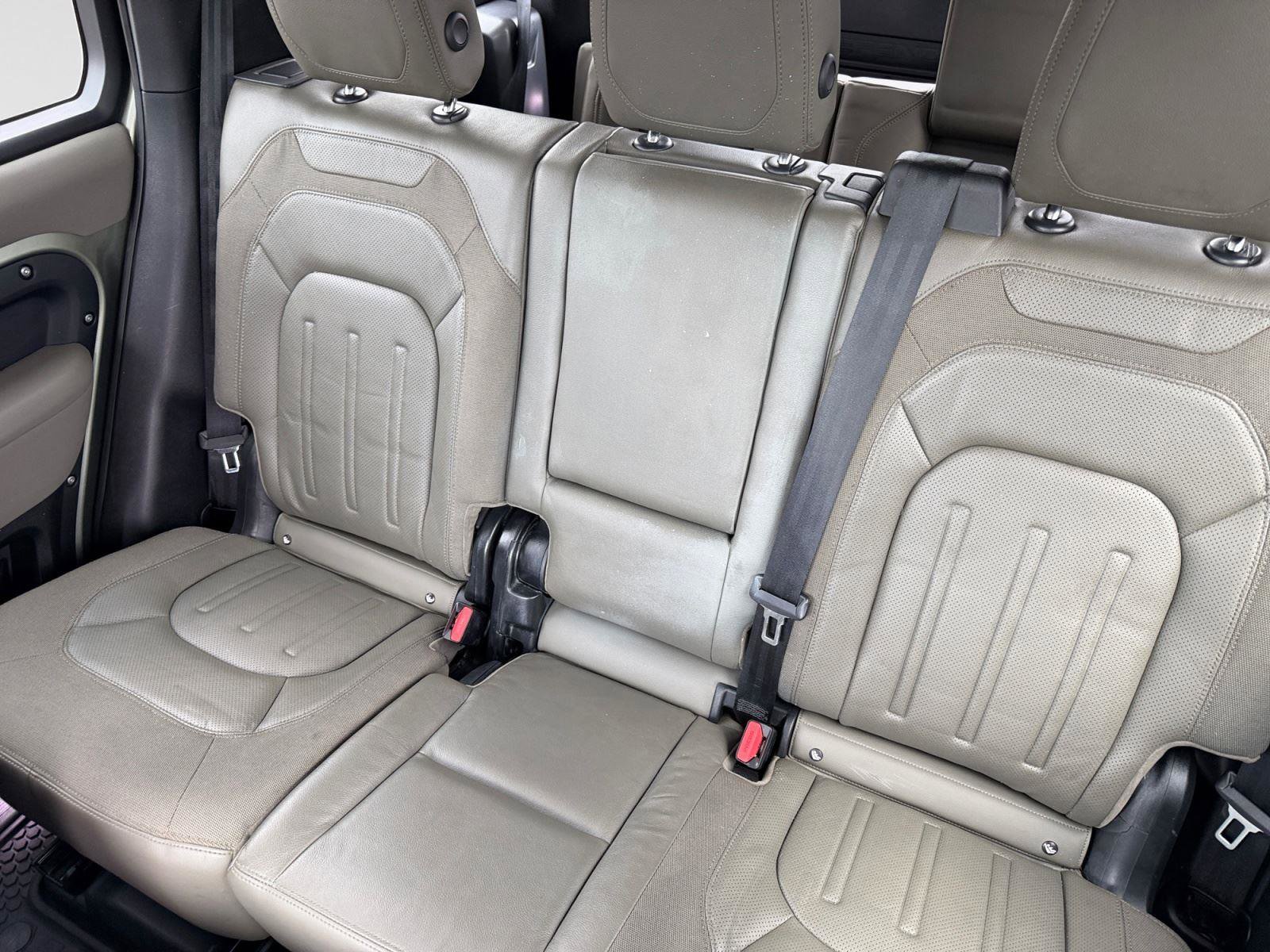 Used 2021 Land Rover Defender 110 S image 10