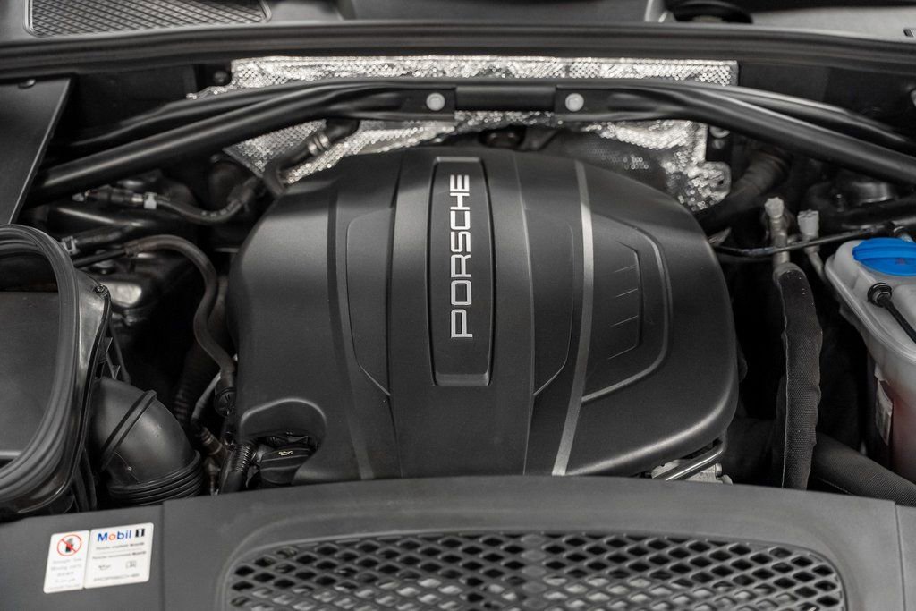 Used 2017 Porsche Macan image 59