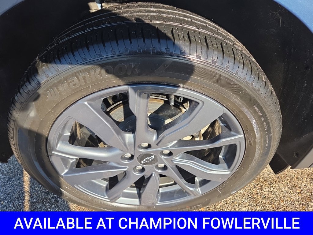 Used 2024 Chevrolet Equinox RS w/ LPO, Floor Liner Package AWD/4WD image 12
