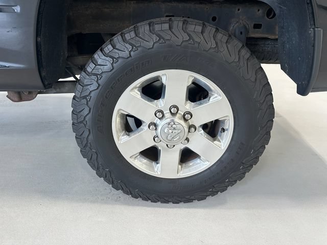 Used 2014 RAM 2500 SLT w/ Luxury Group AWD/4WD image 35