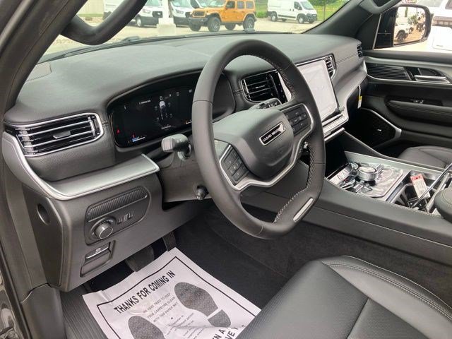 New 2026 Jeep Grand Wagoneer Limited w/ Convenience Group I AWD/4WD image 13