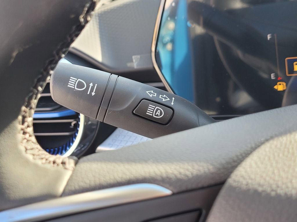 New 2026 Chevrolet Trax LT w/ Driver Confidence Package image 21