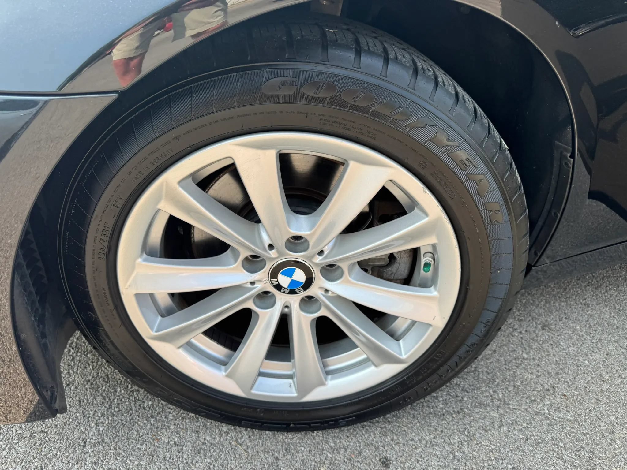 Used 2014 BMW 528i xDrive Sedan AWD/4WD image 28