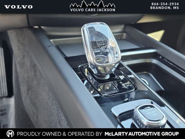 New 2026 Volvo XC60 B5 Plus w/ Protection Package Premier image 21