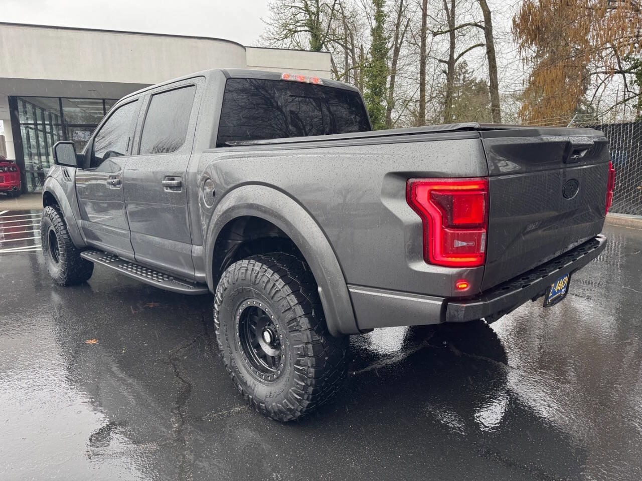 Used 2017 Ford F150 Raptor w/ Equipment Group 802A Luxury image 3