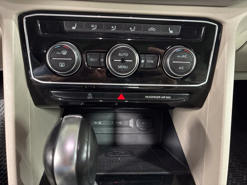 Used 2022 Volkswagen Atlas SE AWD/4WD image 23