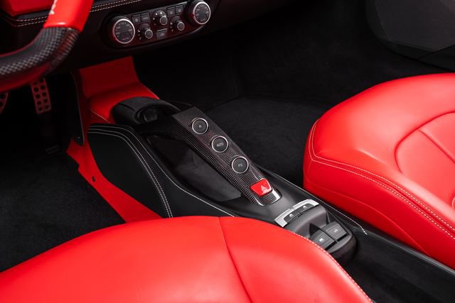 Used 2018 Ferrari 488 Spider RWD image 30