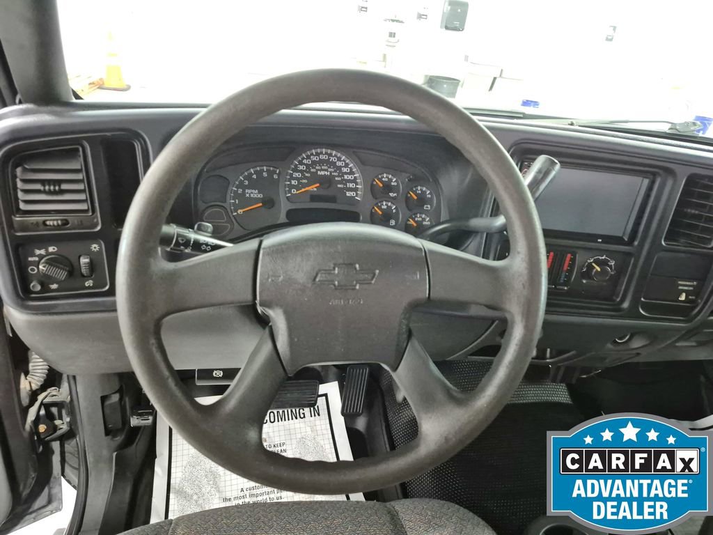 Used 2004 Chevrolet Silverado 1500 W/T image 25