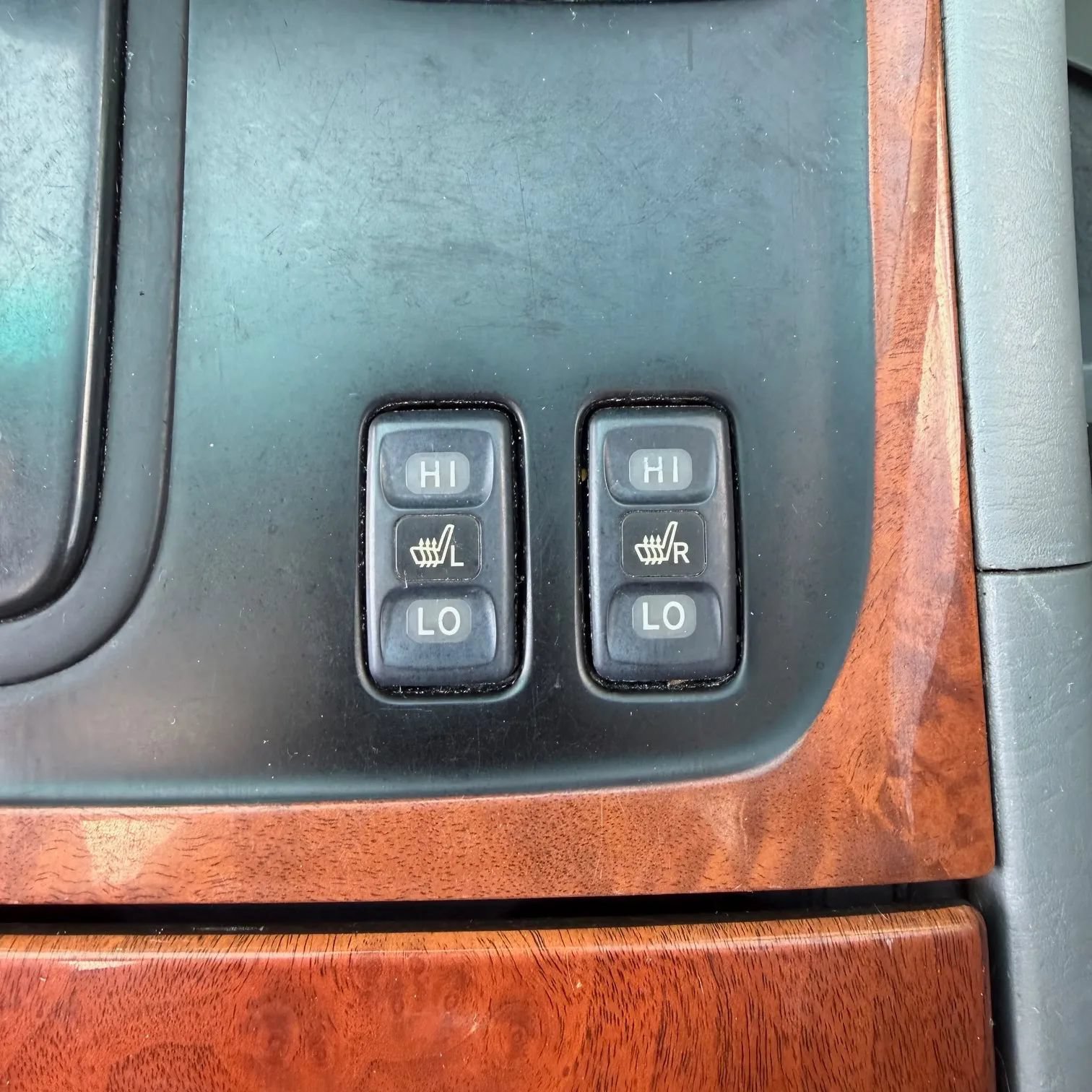 Used 1999 Lexus LX 470 4WD image 12