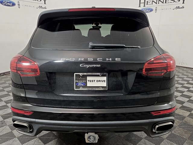 Used 2017 Porsche Cayenne Platinum Edition image 6