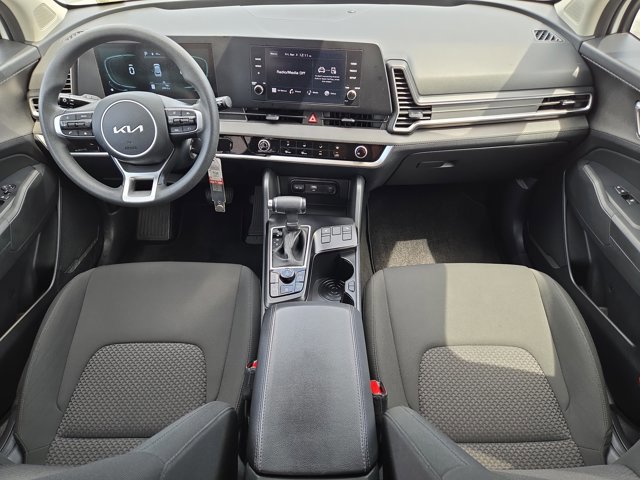 Certified 2025 Kia Sportage LX AWD/4WD image 15