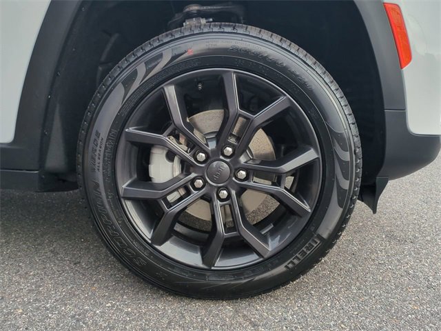 New 2025 Jeep Grand Cherokee Limited image 11