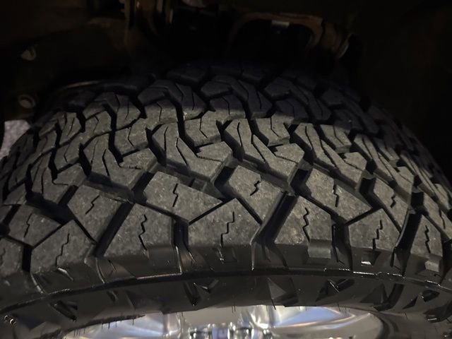 Used 2020 Chevrolet Silverado 2500 LTZ w/ LTZ Premium Package image 5