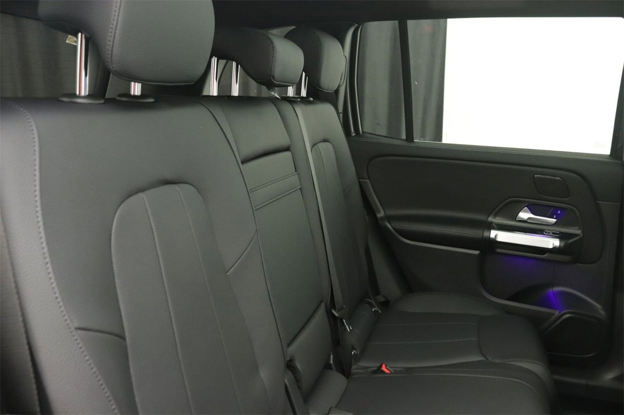 New 2026 Mercedes-Benz GLB 250 image 10