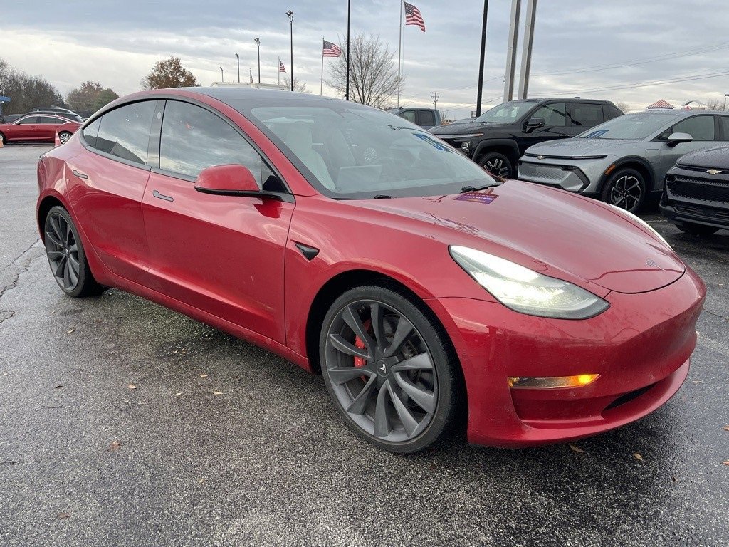 Used 2020 Tesla Model 3 Performance image 3