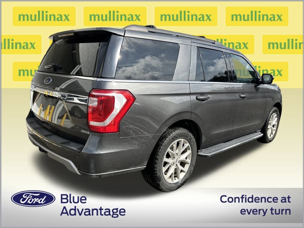 Used 2020 Ford Expedition XLT w/ Equipment Group 202A image 2