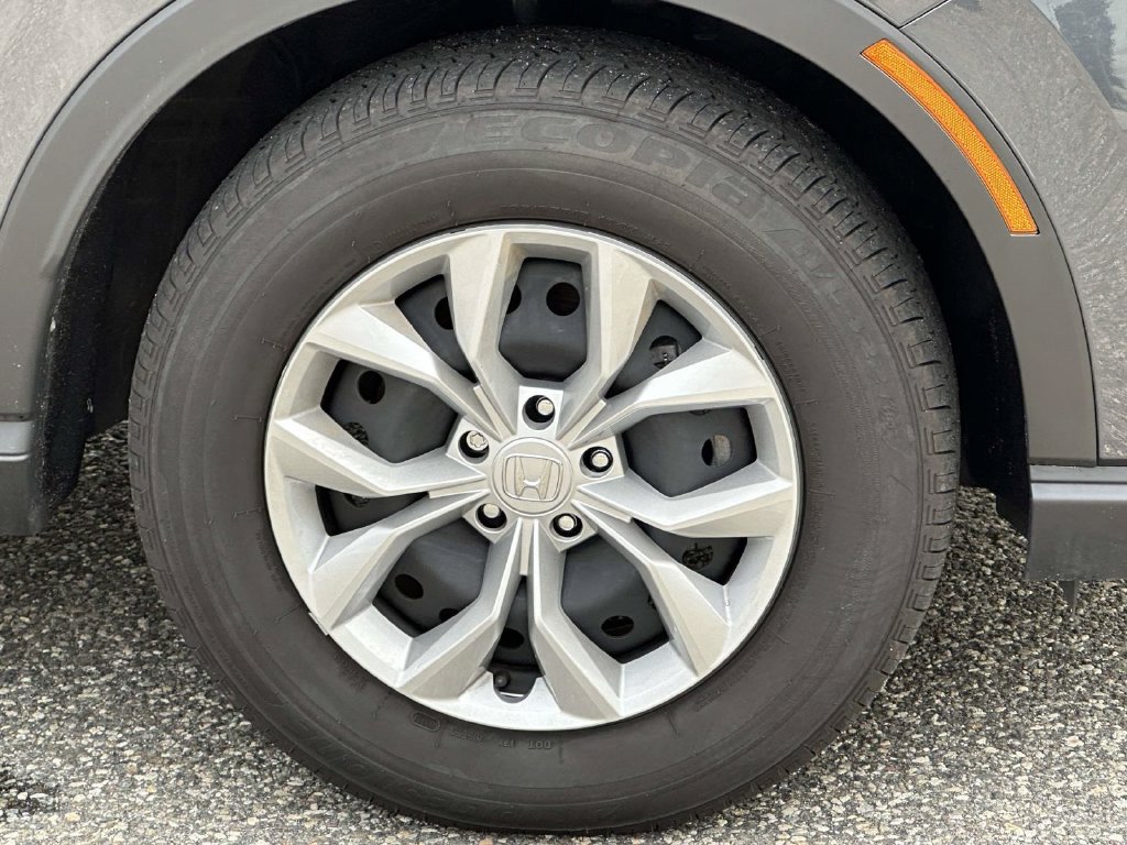 Certified 2025 Honda CR-V LX image 6