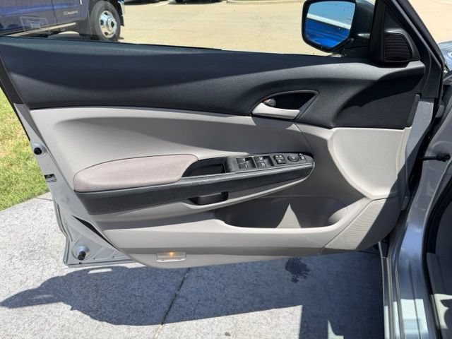Used 2012 Honda Accord LX image 8