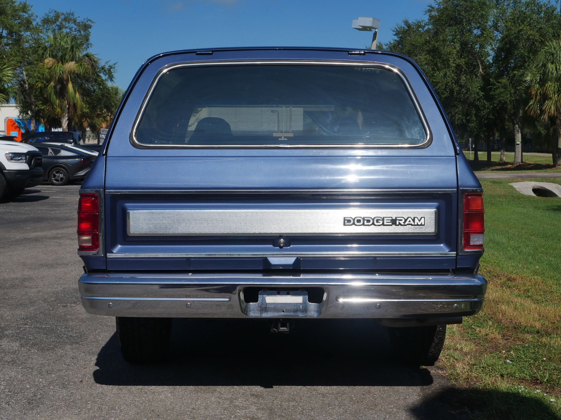 Used 1988 Dodge Ramcharger 4WD image 25