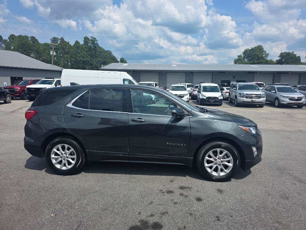 Used 2019 Chevrolet Equinox LT w/ LPO, Floor Liner Package FWD image 4
