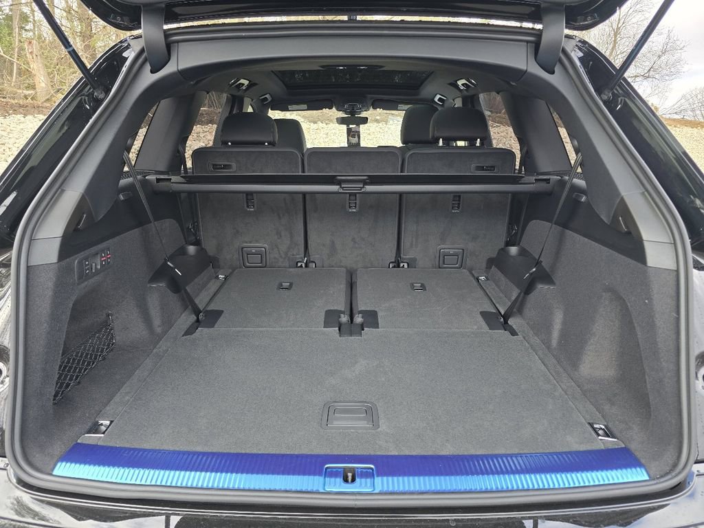 New 2026 Audi Q7 3.0T Premium Plus AWD/4WD image 33