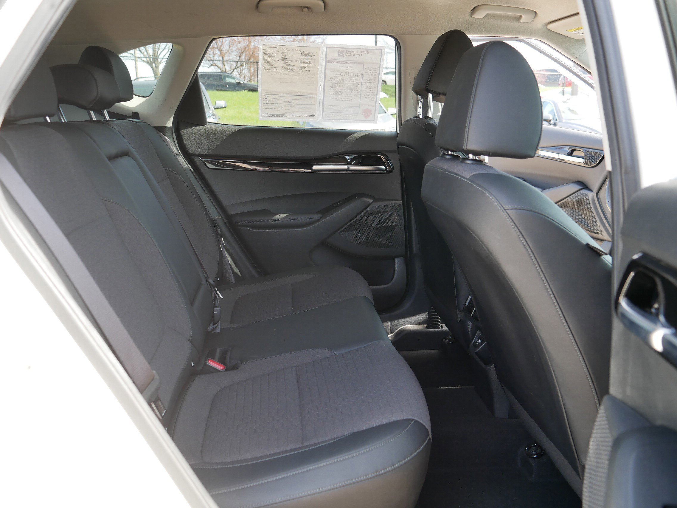 Used 2023 Kia Seltos S image 18