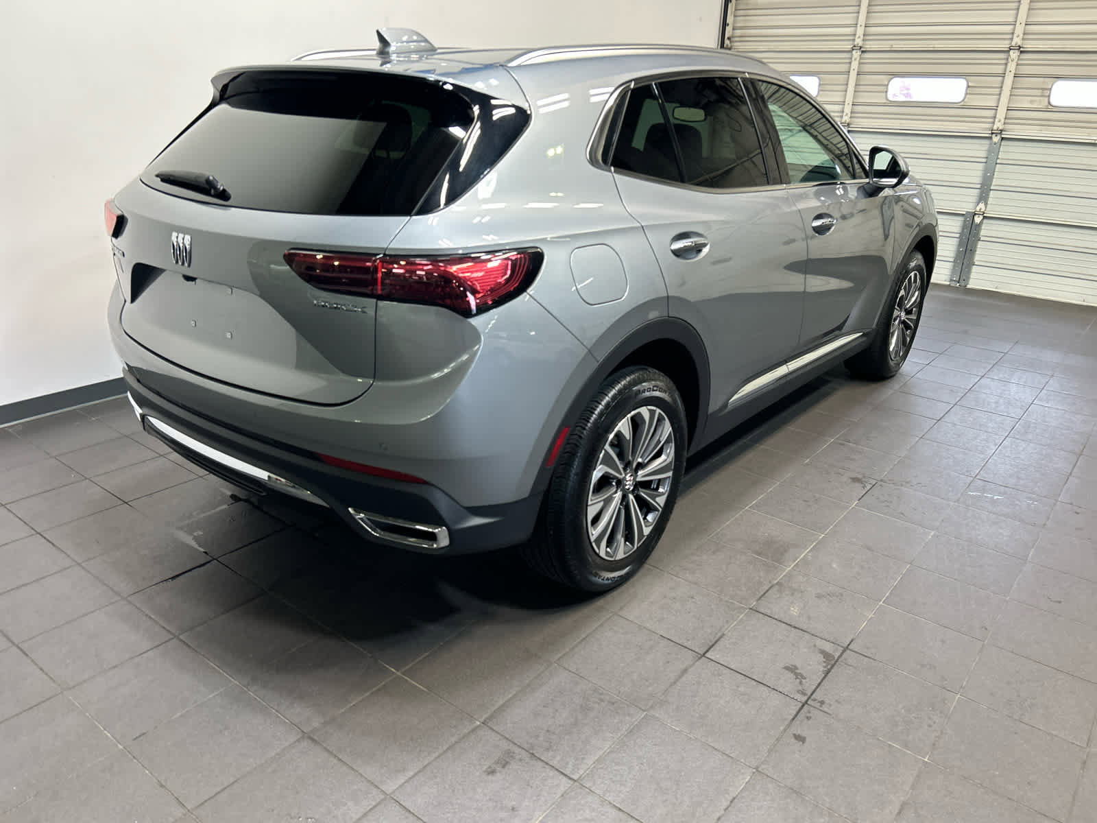 Used 2025 Buick Envision Preferred image 3