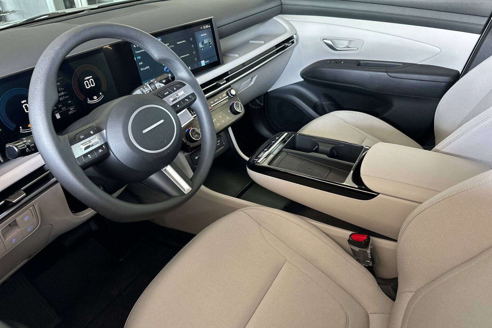 Used 2025 Hyundai Tucson Blue image 7