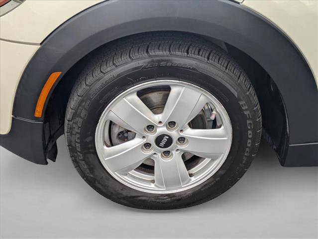 Used 2015 MINI Cooper 2-Door Hardtop image 10