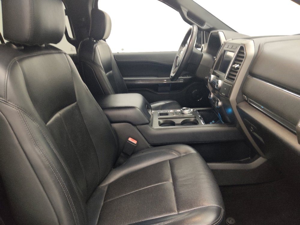 Used 2019 Ford Expedition Max XLT w/ Equipment Group 202A RWD image 21