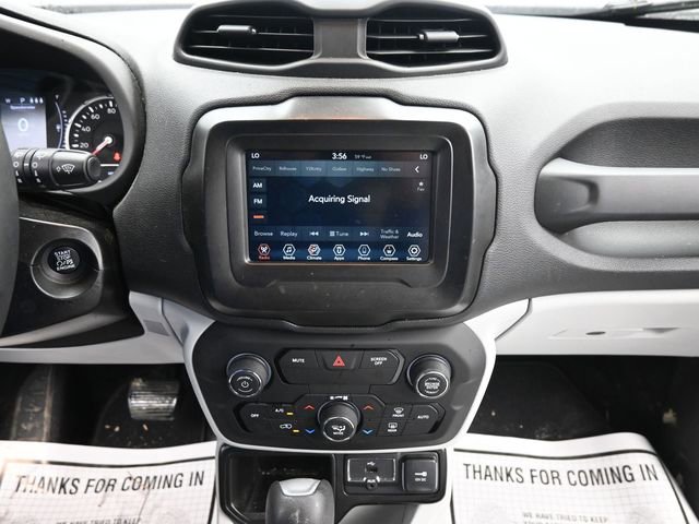 Used 2019 Jeep Renegade Latitude w/ Popular Equipment Group image 15