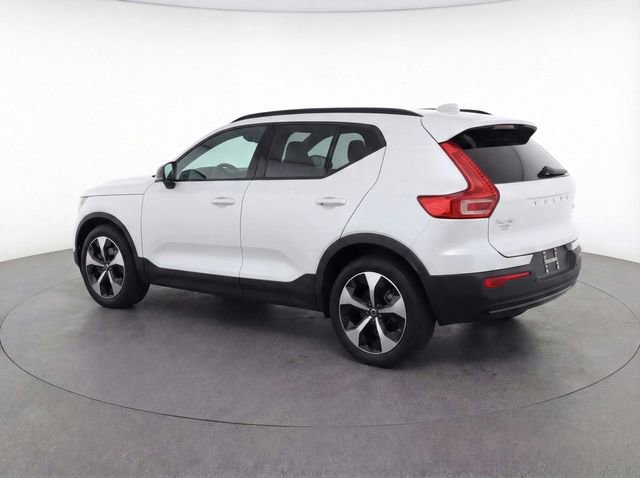 New 2026 Volvo XC40 B5 Plus w/ Protection Package Premier image 34