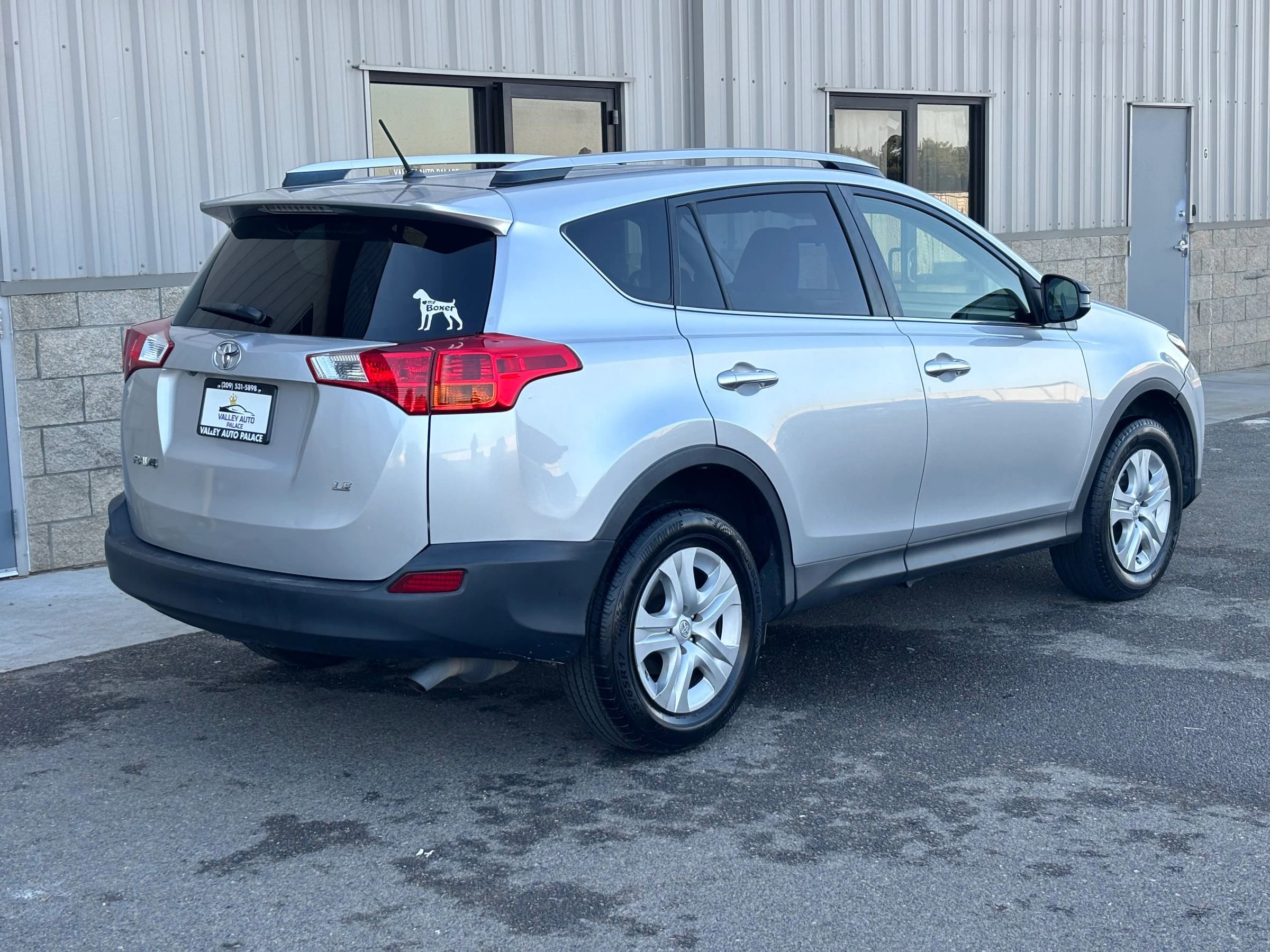 Used 2013 Toyota RAV4 LE image 3