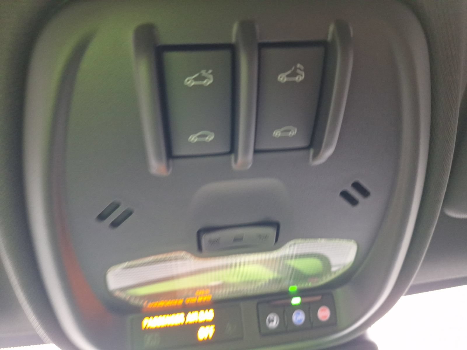 Used 2025 Buick Envista Avenir FWD image 30