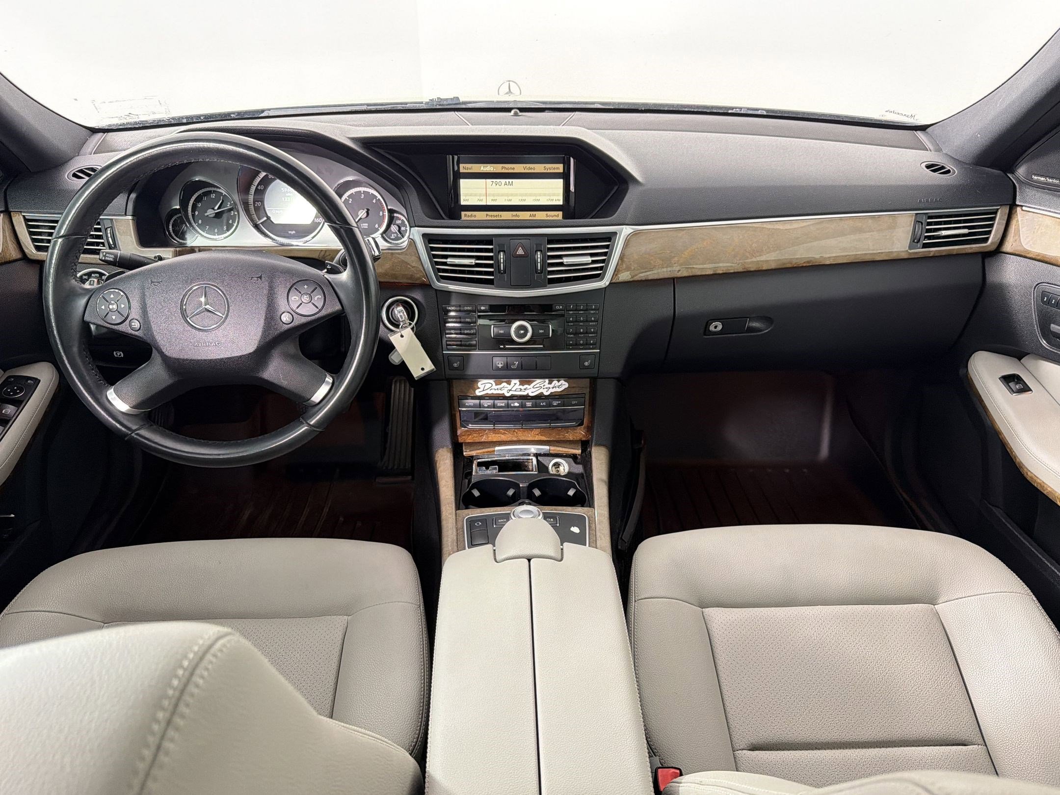 Used 2011 Mercedes-Benz E 350 BlueTEC Sedan image 20