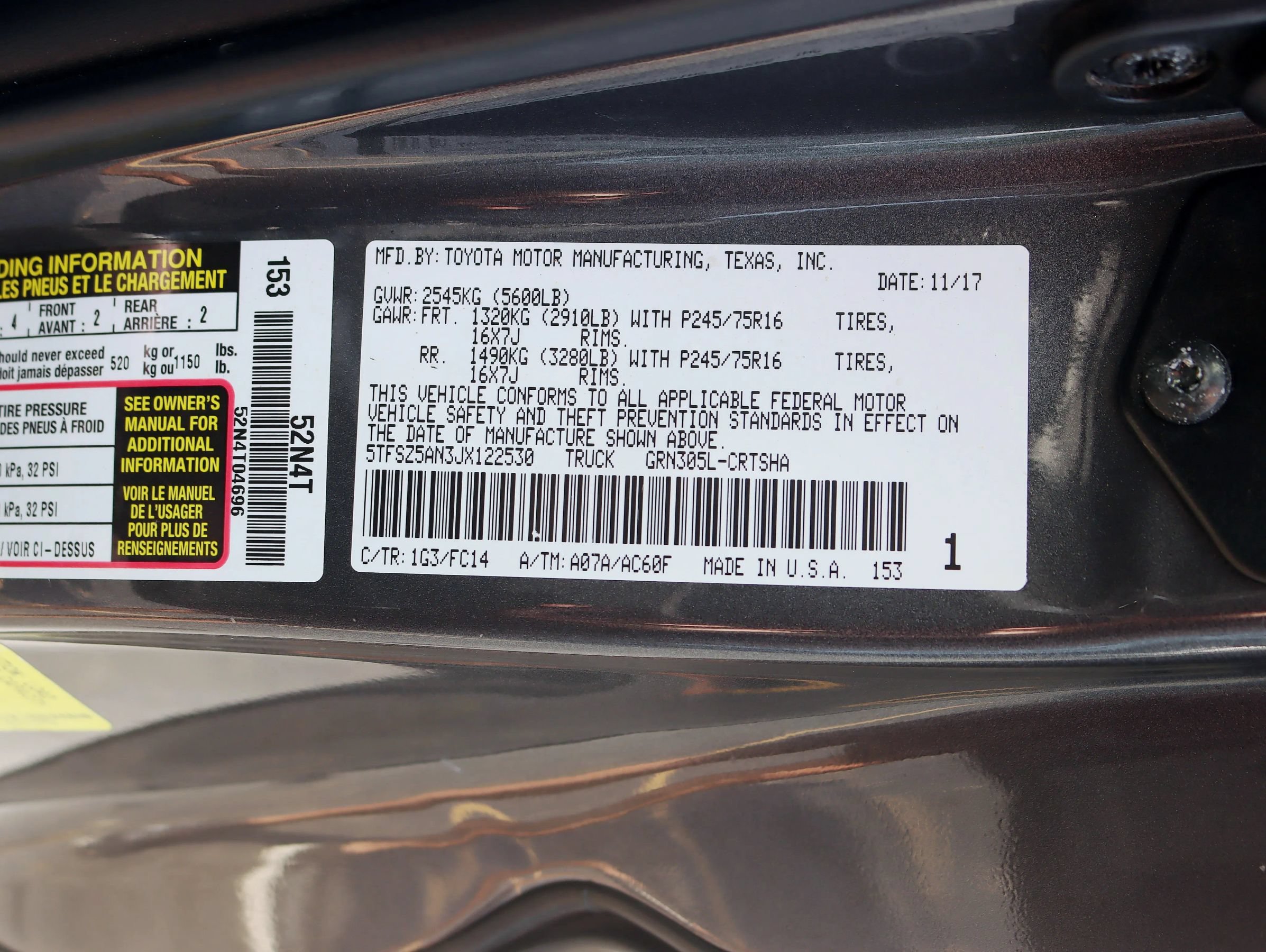 Used 2018 Toyota Tacoma SR5 AWD/4WD image 37