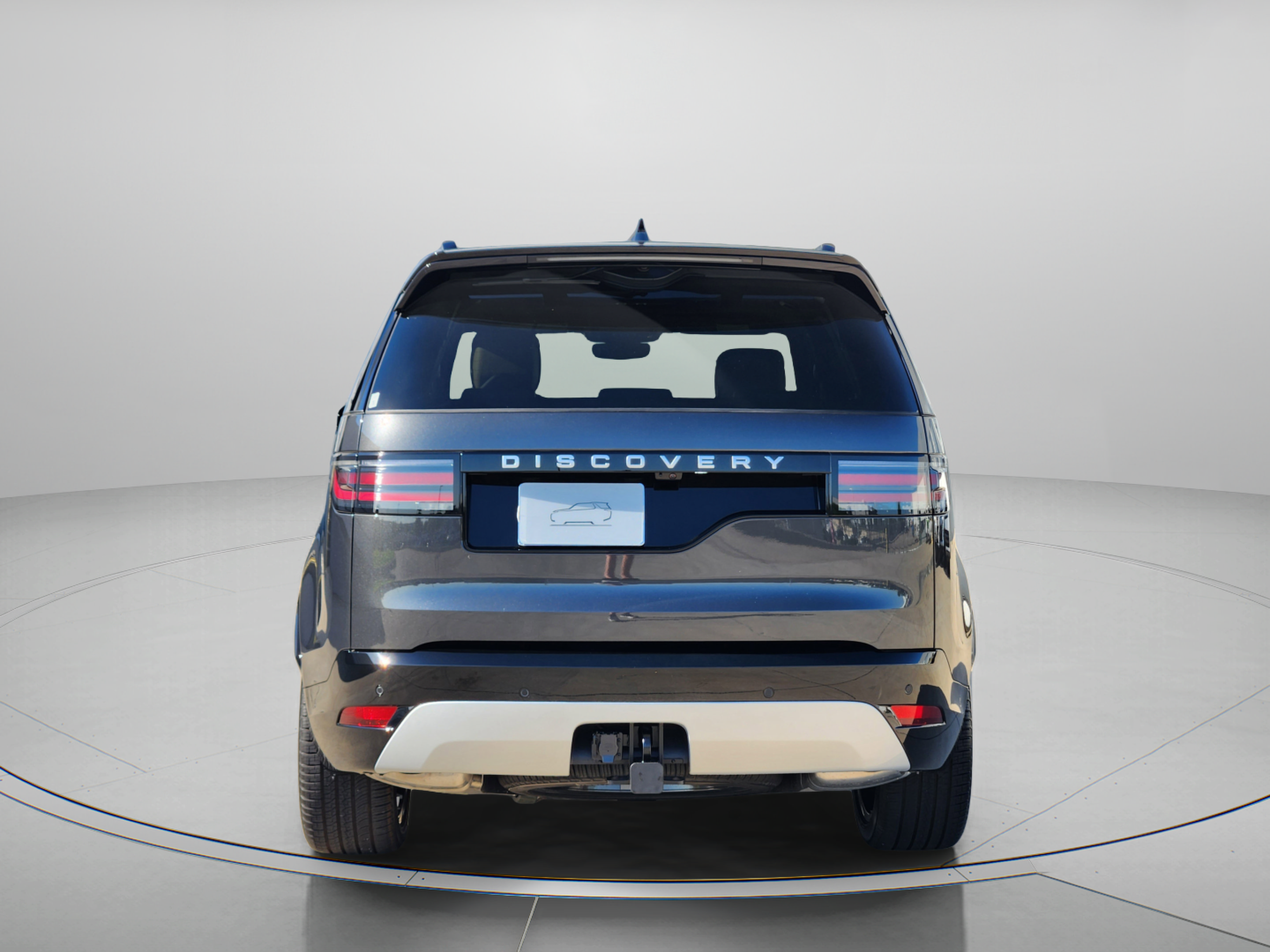 New 2026 Land Rover Discovery Limited Edition AWD/4WD image 4