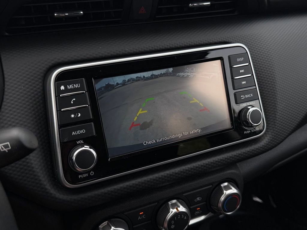 Used 2025 Nissan Kicks Play S image 21