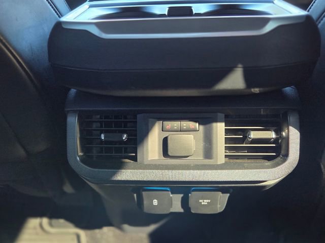 Used 2024 Ford F150 Platinum w/ FX4 Off-Road Package image 18