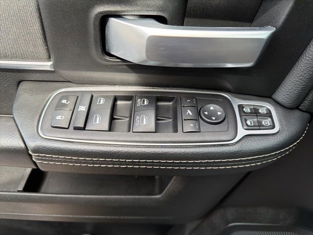 Used 2024 RAM 3500 Big Horn AWD/4WD image 25