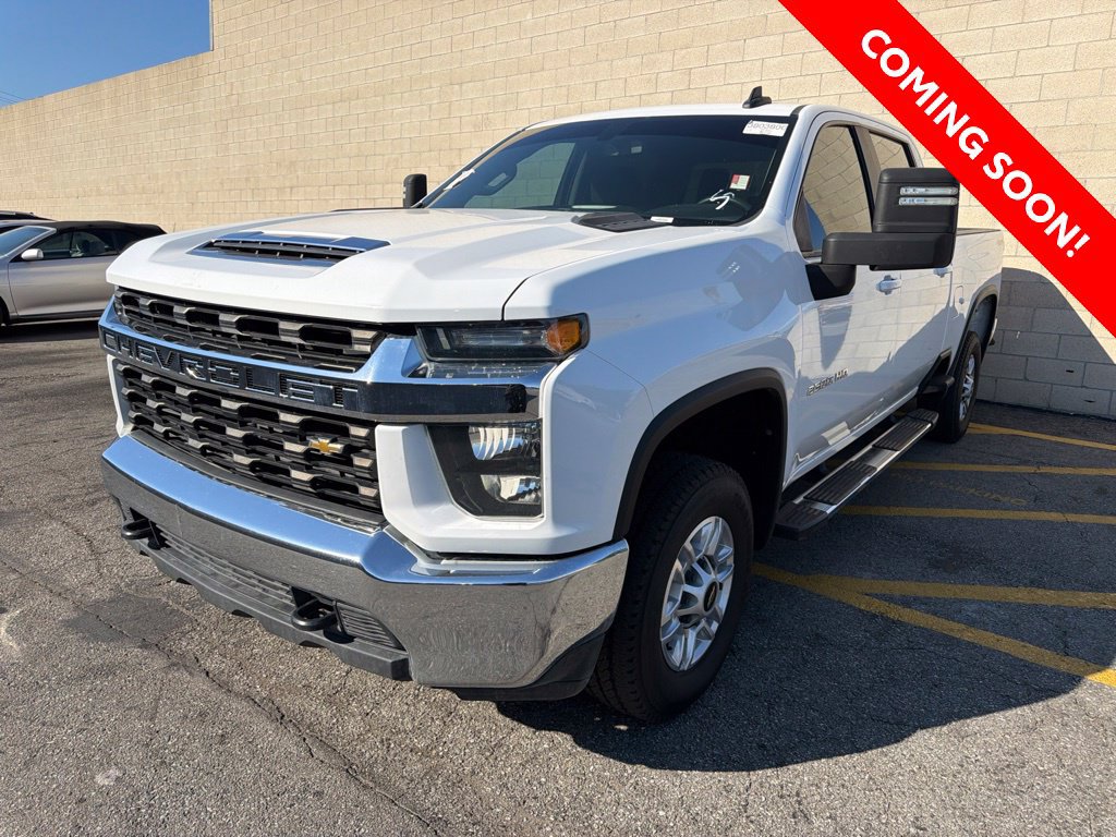 Used 2022 Chevrolet Silverado 2500 LT AWD/4WD image 2