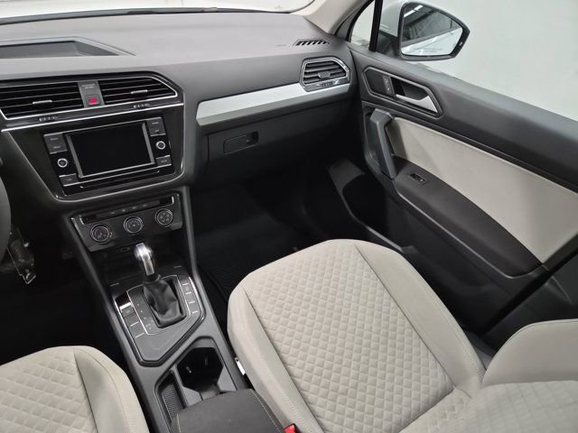 Used 2019 Volkswagen Tiguan S image 12