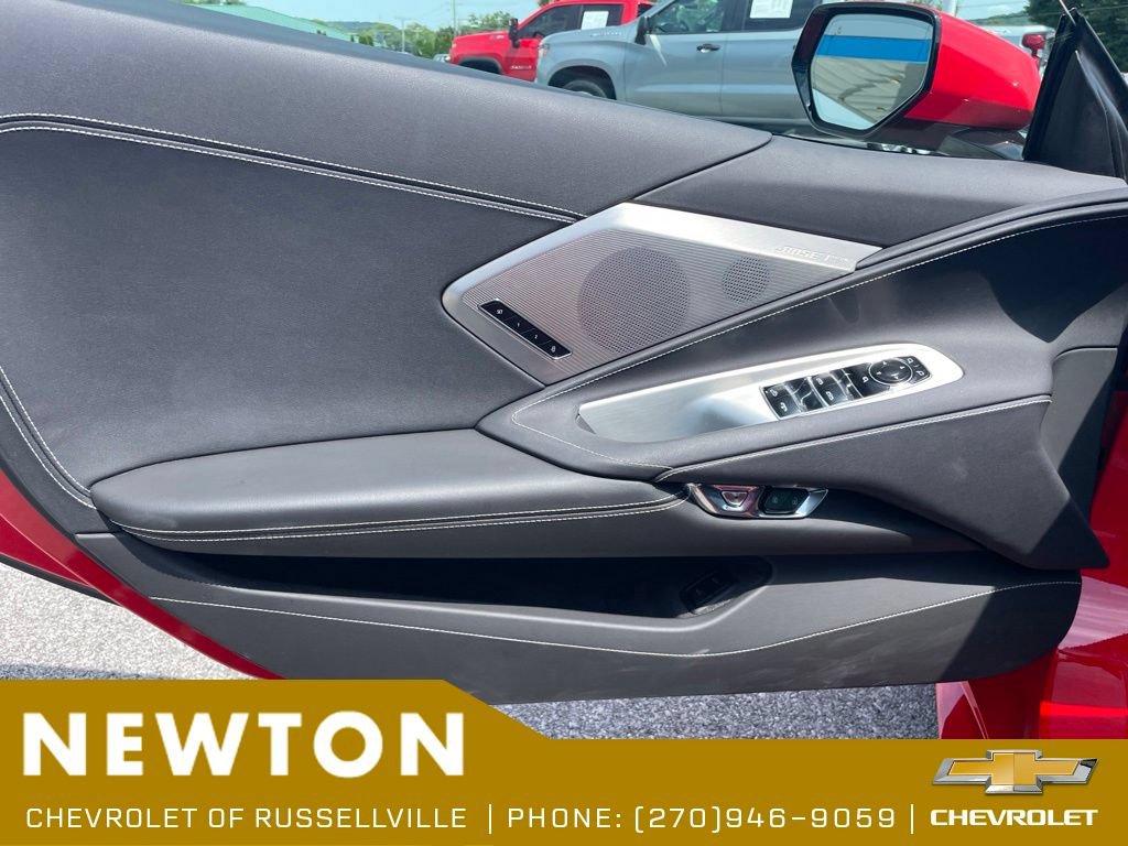 Used 2022 Chevrolet Corvette Stingray Preferred Conv w/ Battery Protection Package RWD image 8