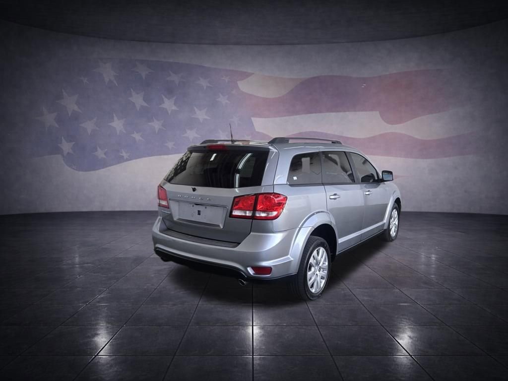 Used 2018 Dodge Journey SXT image 5