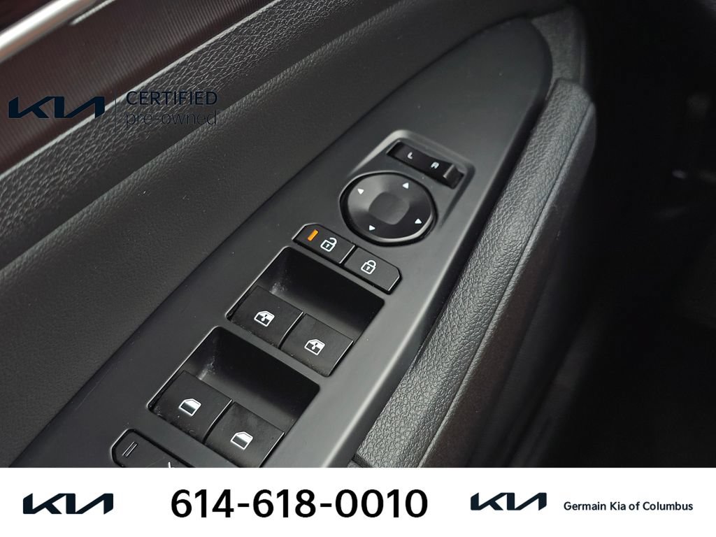 Certified 2026 Kia Sportage EX FWD image 25