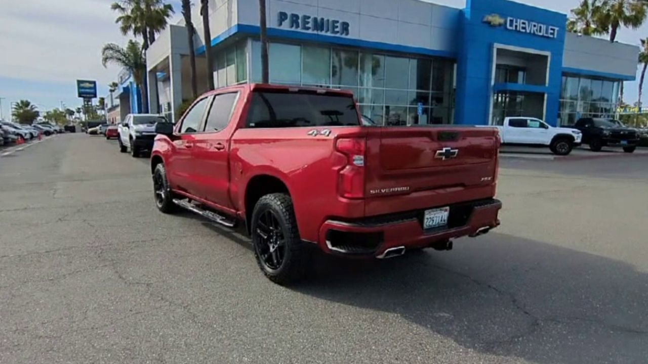 Certified 2024 Chevrolet Silverado 1500 RST AWD/4WD image 6