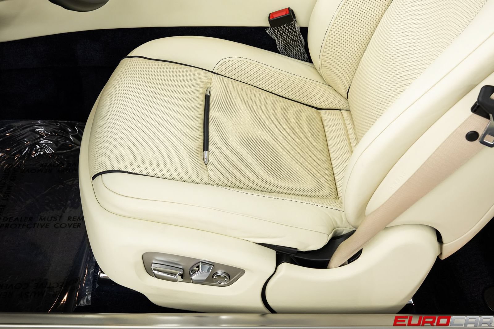 Used 2017 Rolls-Royce Dawn RWD image 42
