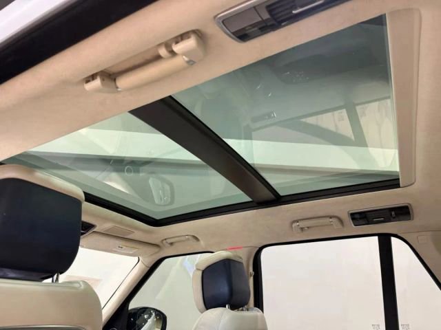 Used 2020 Land Rover Range Rover Autobiography AWD/4WD image 27